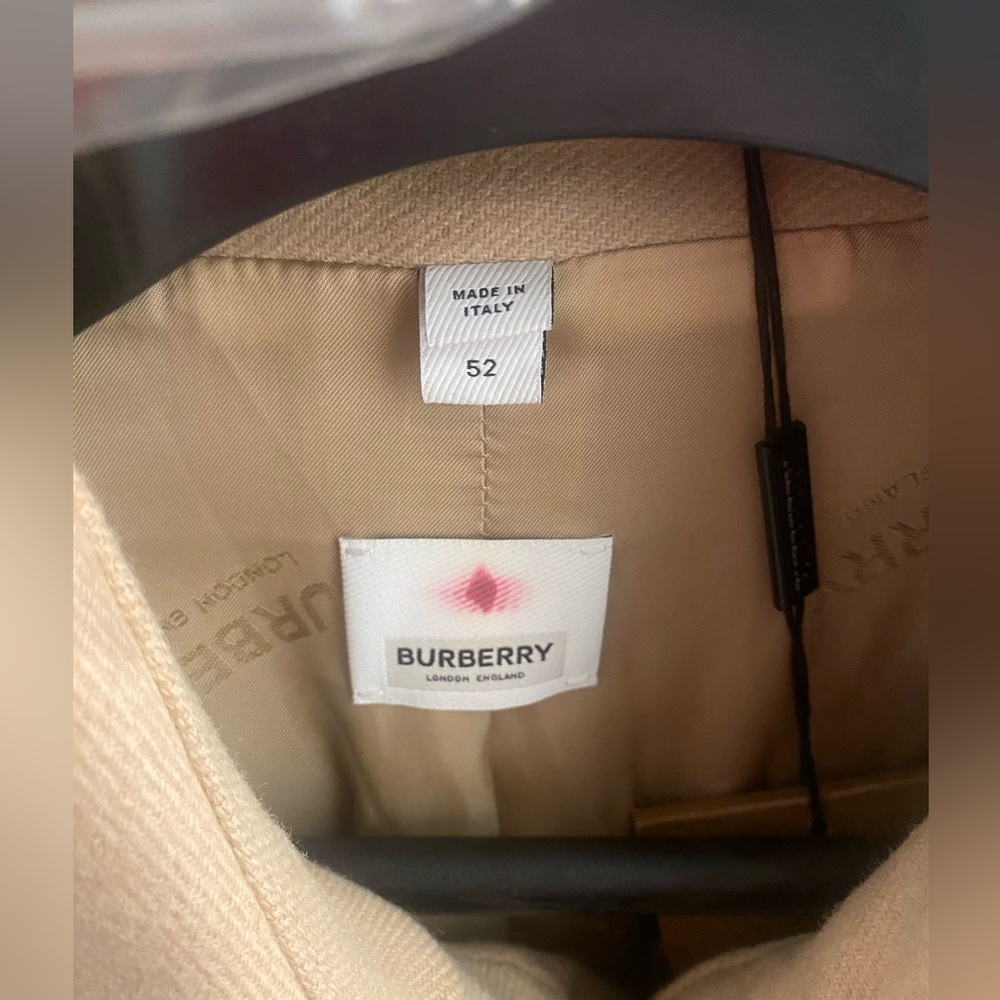 BURBERRY
Camel Hair Wool Reconstructed
Trench Coat
Original price $2590 - Picture 5 of 5